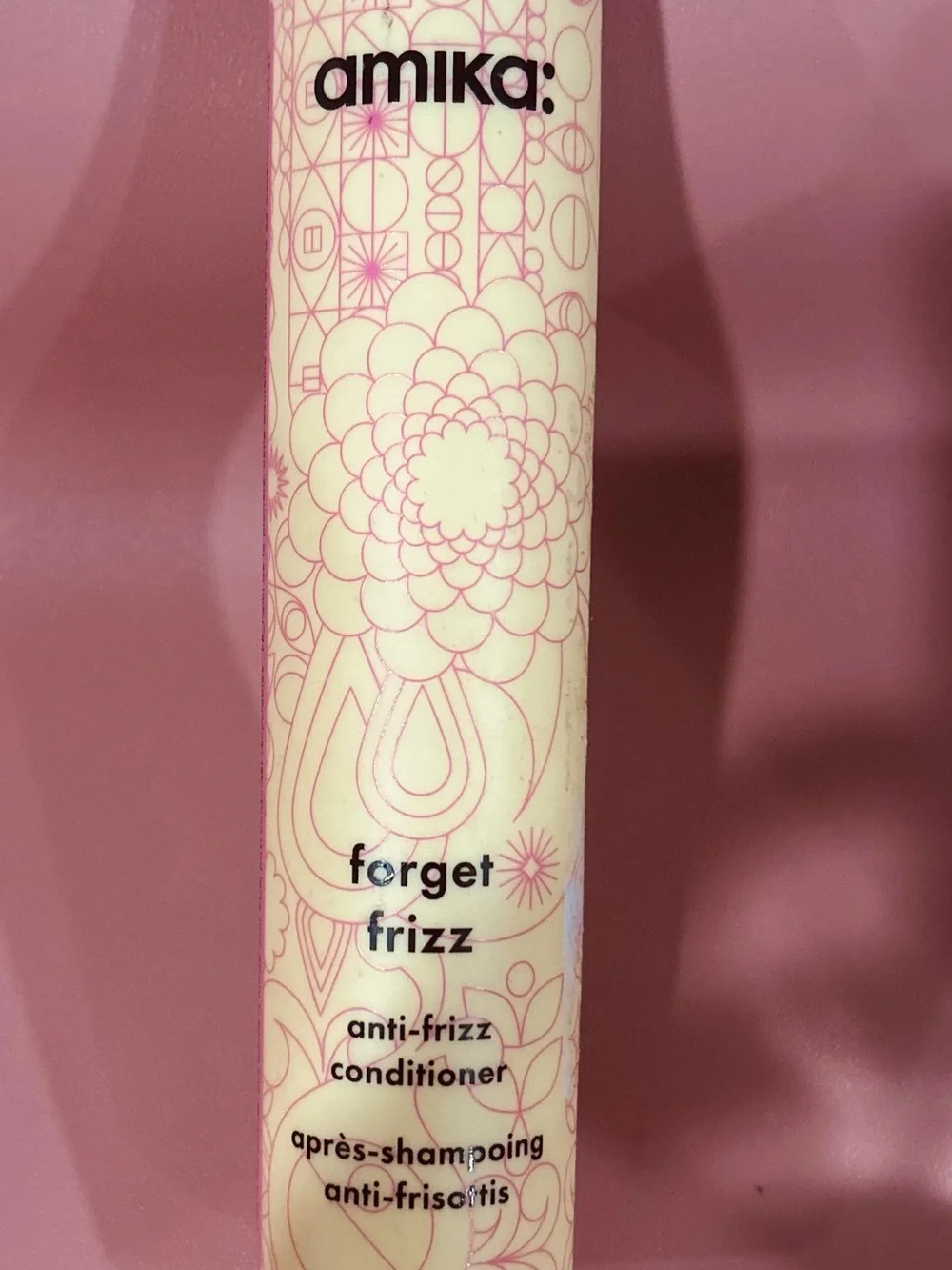 amika Forget Frizz Dry Shampoo Spray